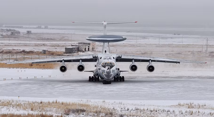 Hiện trong biên chế các lực lượng của Không quân Nga có khoảng 26 máy bay A-50. (Ảnh: warfare)
