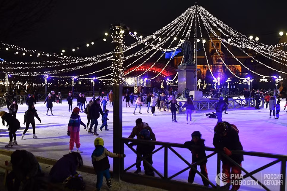 The Royal Park Kungstadgarden nằm ở trung tâm thủ đô Stockholm chính là địa điểm thu hút nhiều người nhất trong dịp nghỉ lễ. Ảnh Ria.