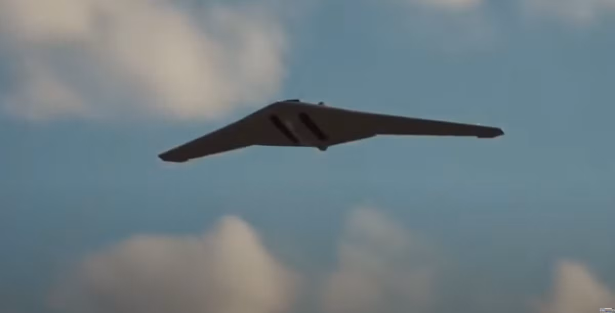 Từ chiếc RQ-170 Sentinel nguyên vẹn thu giữ của Mỹ, Iran đã phát triển một loạt các phiên bản nội địa, trong đó có các phiên bản Shahed 141, Shahed-161, Shahed-171,...