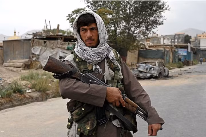 Tính tới thời điểm hiện tại, lãnh thổ Afghanistan đã gần như nằm trọn trong tay Taliban. Tàn quân Afghanistan hiện chỉ còn nắm quyền kiểm soát vài tỉnh ở phía Bắc nước này.