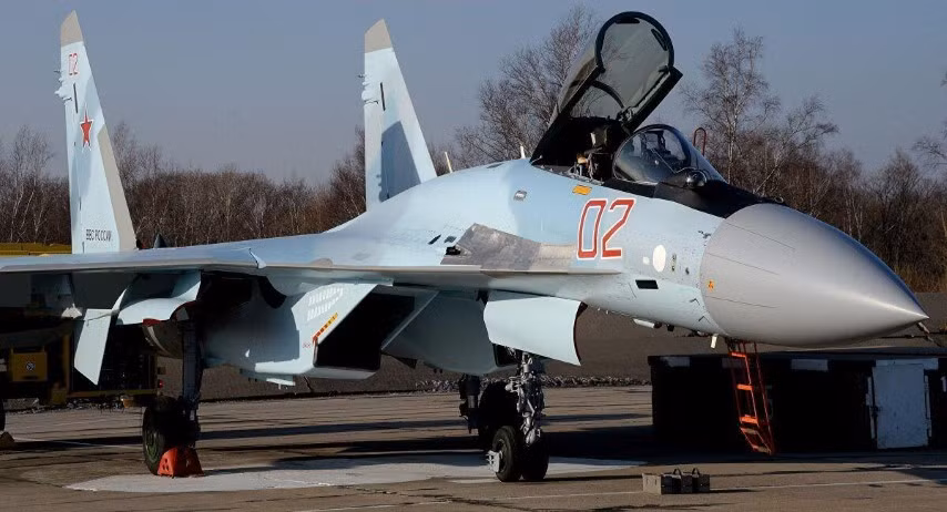 Sukhoi Su-35S, (tên của NATO: Flanker-E+) là máy bay tiêm kích hạng nặng, tầm xa, đa năng, thế hệ 4++ do Tập đoàn sản xuất máy bay quân sự Sukhoi thiết kế.
