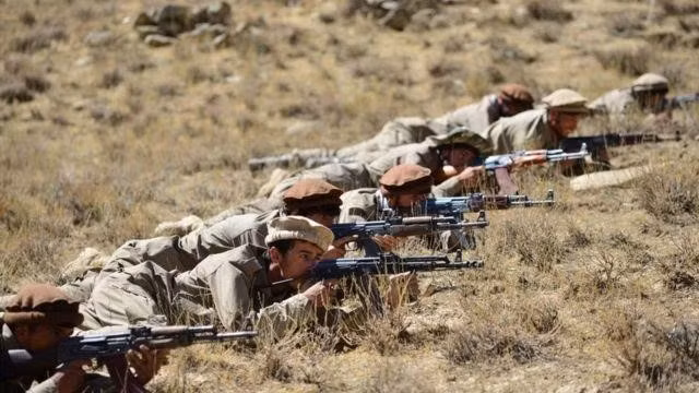 Ông Ali Nazary cho biết thêm rằng, lực lượng kháng chiến Afghanistan vẫn hiện diện ở nhiều khu vực trên khắp Panjshir và duy trì quyền kiểm soát phần lớn quận Bazarak, bác bỏ tuyên bố Panjshir nằm hoàn toàn dưới sự kiểm soát của Taliban.