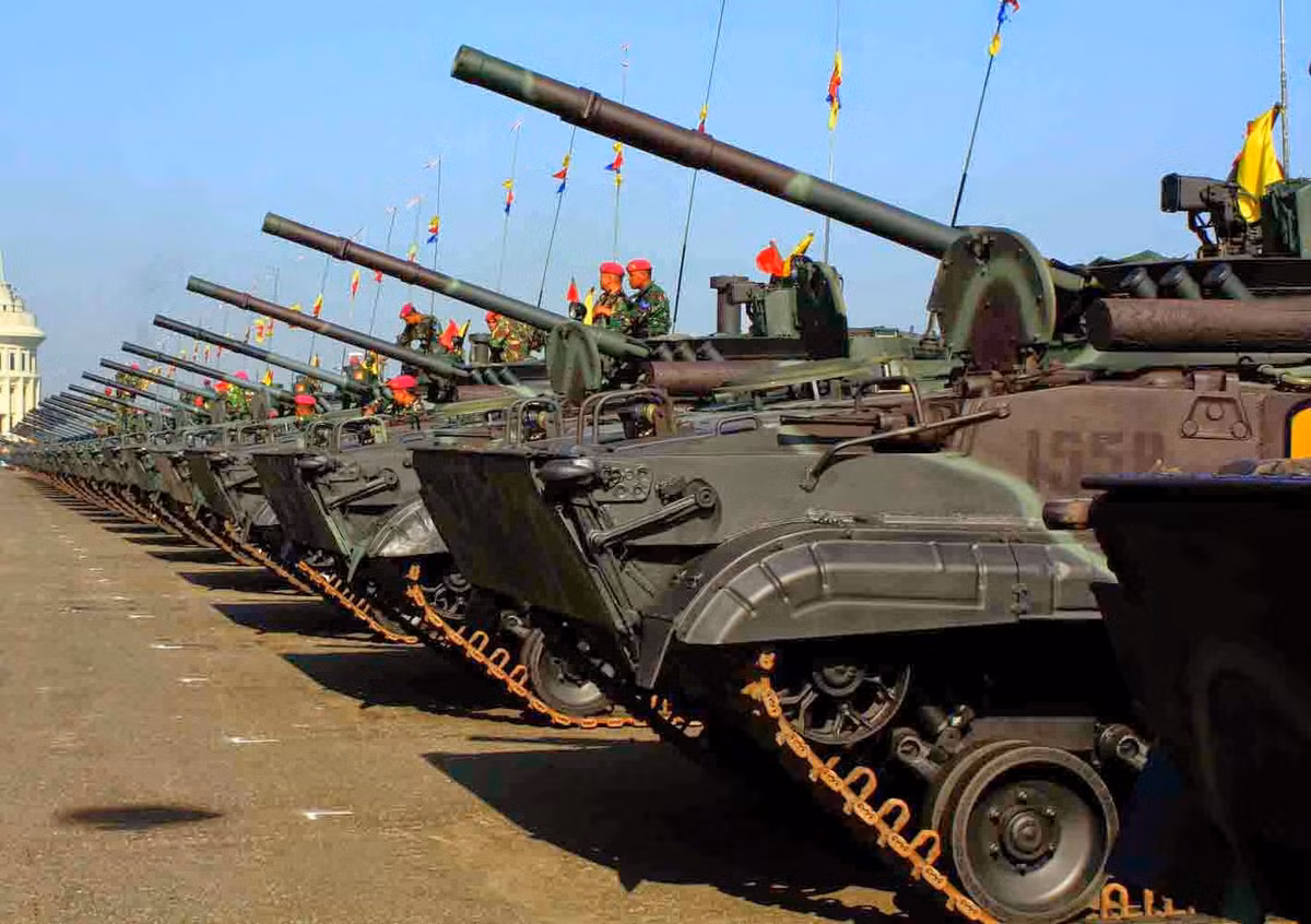 Với các loại xe chiến đấu bộ binh như BMP-3, giáp mặt trước dày nhất cũng chỉ vài chục mm, rõ ràng là không đủ để chúng đối đầu với bất cứ loại vũ khí chống tăng hiện đại nào, chứ chưa nói tới đạn pháo cỡ lớn.