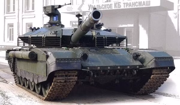Động cơ mới có thể giúp T-90M chạy với tốc độ 72 km/h trên đường nhựa. Dự trữ hành trình 550 km.