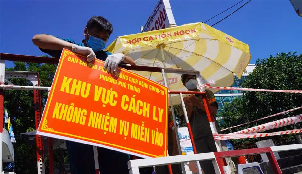 Sáng 1/7: Việt Nam ghi nhận 189 ca mắc mới COVID-19 Sang 1/7: Viet Nam ghi nhan 189 ca mac moi COVID-19
