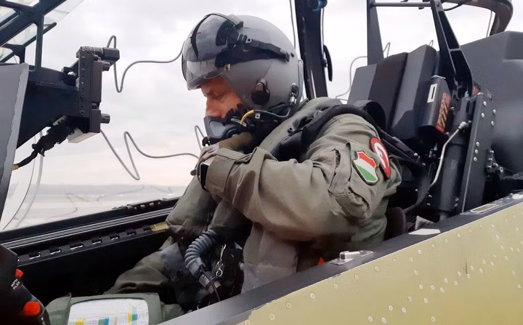 L-39NG là phiên bản mới nhất được phát triển từ dòng máy bay huấn luyện Aero L-39 Albatros do Cộng hòa Séc thiết kế.