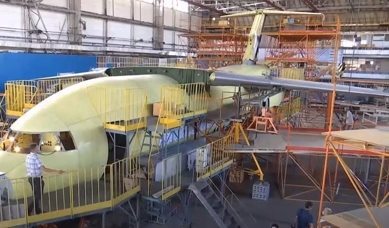 Vào tháng 8/2019, Kiev tuyên bố chiến thắng trong cuộc đấu thầu cung cấp máy bay cho Bộ Nội vụ Peru. Vận tải cơ quân sự An-178 của Ukraine đã đánh bại C-27 Spartan của Lockheed Martin và chiếc C-295 do Airbus Military sản xuất.