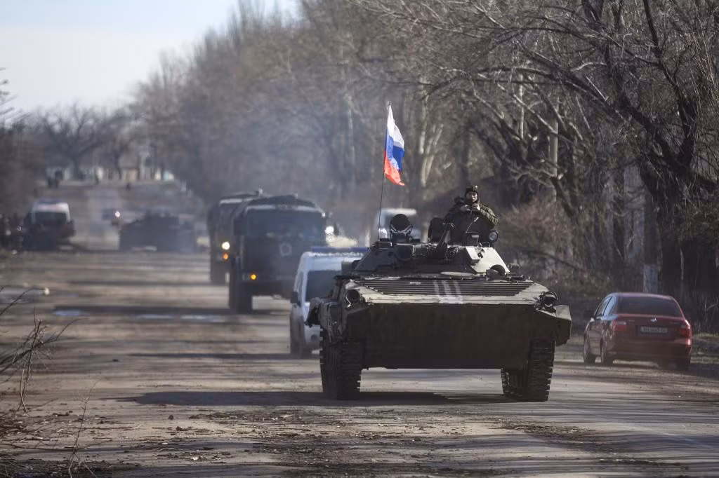 Tuy nhiên tại Ukraine, họ coi đây là hành động răn đe của Quân đội Nga nhằm sẵn sàng cho một cuộc đổ bộ đường không vào Donbass để cứu nguy cho phe ly khai.