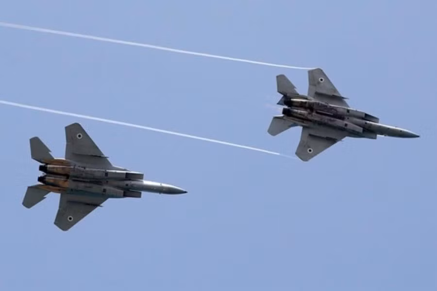 Bên cạnh đó, Syria kêu gọi các thành viên HĐBA LHQ gánh vác trách nhiệm, thực thi những biện pháp cứng rắn và ngay lập tức nhằm ngăn chặn tái diễn các vụ tấn công của Israel, và buộc Tel Aviv phải chịu trách nhiệm về tội ác chống lại người dân Syria.
