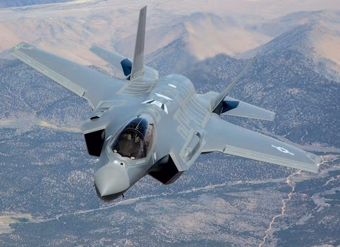 Thực tế ở thời điểm hiện tại, các chiến đấu cơ F-35 đã được chuyển tới rất nhiều quốc gia trên thế giới. Điều này khiến cho việc khắc phục sự cố đã khó, nay lại thêm phần khó khăn hơn nữa.