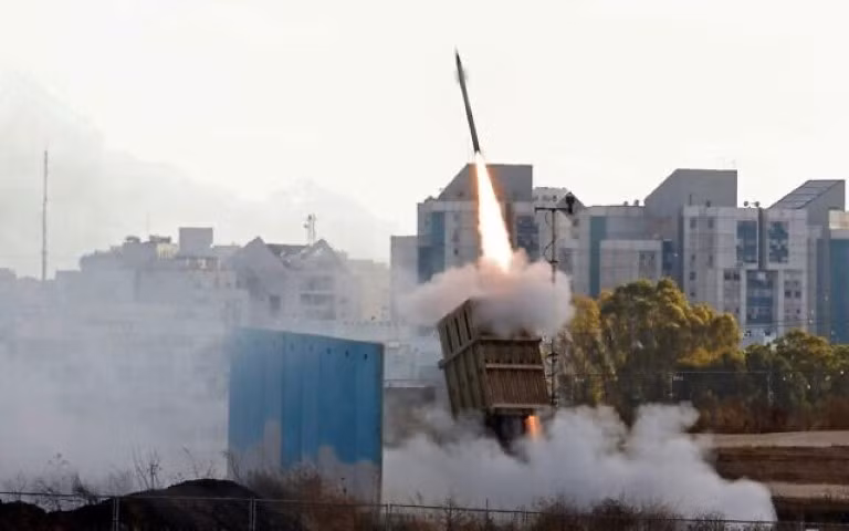 Sự việc diễn ra ở khu vực dải Gaza, trong bối cảnh xung đột giữa Israel và lực lượng phiến quân vẫn âm ỉ suốt thời gian vừa qua.