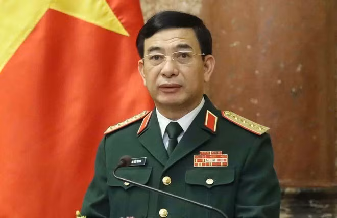Mới đây nhất, vào ngày 12/7/2021, đồng chí Phan Văn Giang đã được phong quân hàm Đại tướng. Hiện, đồng chí Phan Văn Giang đang giữ chức vụ Bộ trưởng Bộ Quốc phòng. Nguồn ảnh: TTXVN.