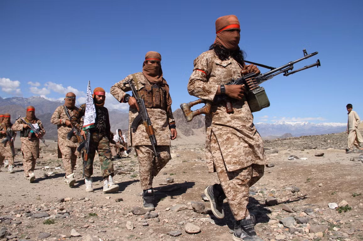 Theo các thông tin mới nhất được truyền thông Nga đăng tải, các tay súng Taliban đã bắt liên lạc với tổ chức al-Qaeda, tuy nhiên không phải theo cái cách mà người Mỹ muốn.