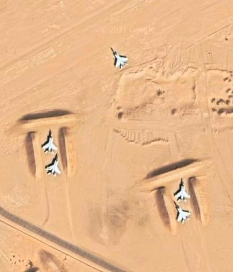 Nhiều khả năng, các máy bay MiG-25 này đã được Nga chuyển giao cho phía Libya, sau khi toàn bộ dàn MiG-25 của Không quân Vũ trụ Nga, đã bị loại biên hoàn toàn từ năm 2013.