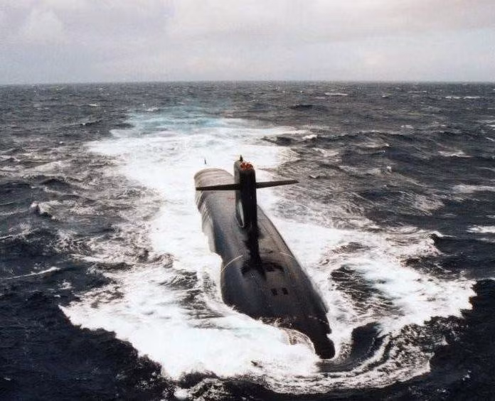 So với thế hệ cũ, SSBN thế hệ 3 của Pháp sẽ chứa nhiều điểm ưu việt như cải thiện sự linh hoạt, mức độ tàng hình nhờ lớp vỏ đặc biệt, trong khi các cảm biến cũng là loại tốt nhất hiện nay.