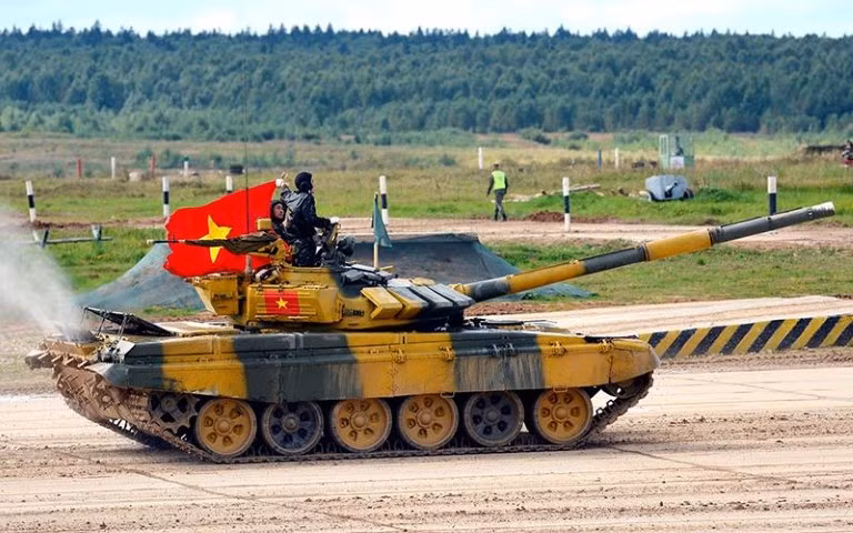 Các đội tuyển ở bảng 1 đều là những đội rất mạnh, trong đó Belarus từng một lần vượt qua chủ nhà Nga, trở thành nhà vô địch của cuộc thi này, còn Trung Quốc vẫn nổi tiếng với việc đưa xe tăng từ nhà đi thi, không dùng xe tăng của ban tổ chức.
