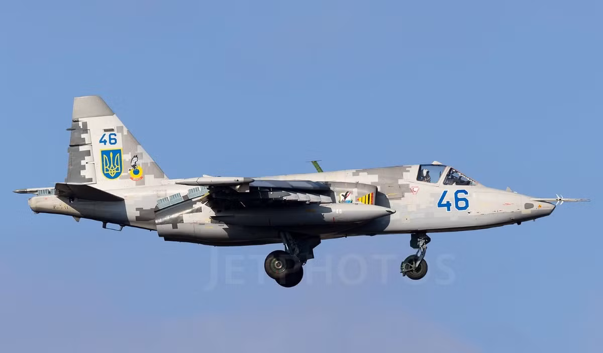 Không thể phủ nhận Su-25 là một trong những cường kích đáng sợ nhất thế giới thời điểm chúng ra đời. Hỏa lực mạnh và có khả năng bay chậm và bay thấp đã biến Su-25 trở thành nỗi ám ảnh trên chiến trường.