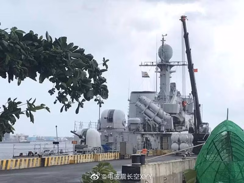 Sau khoảng thời gian hơn 1 năm, trong phóng sự mới nhất do Kênh Truyền hình Hải quân phát sóng thì Tàu 18 lớp Pohang lại xuất hiện với diện mạo mới.