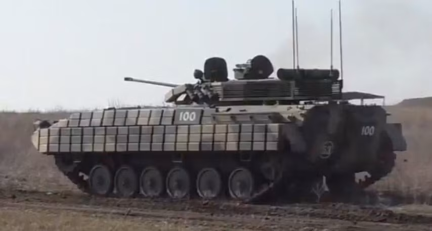 Theo tuyên bố của lực lượng ly khai tại miền Đông Ukraine, họ đang có trong tay khoảng 650 xe tăng và thiết giáp, trong số này có không ít xe chiến đấu bộ binh BMP-2.