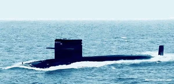 Hiện các tàu ngầm hạt nhân Trung Quốc vẫn đang gặp phải trở ngại lớn về vấn đề kỹ thuật do độ ồn lớn chúng phát ra khi di chuyển. Dù đã rất có gắng, nhưng công nghệ tàu ngầm, đặc biệt là tàu ngầm hạt nhân của nước này vẫn đi sau Nga và phương Tây ít nhất khoảng 20-30 năm.