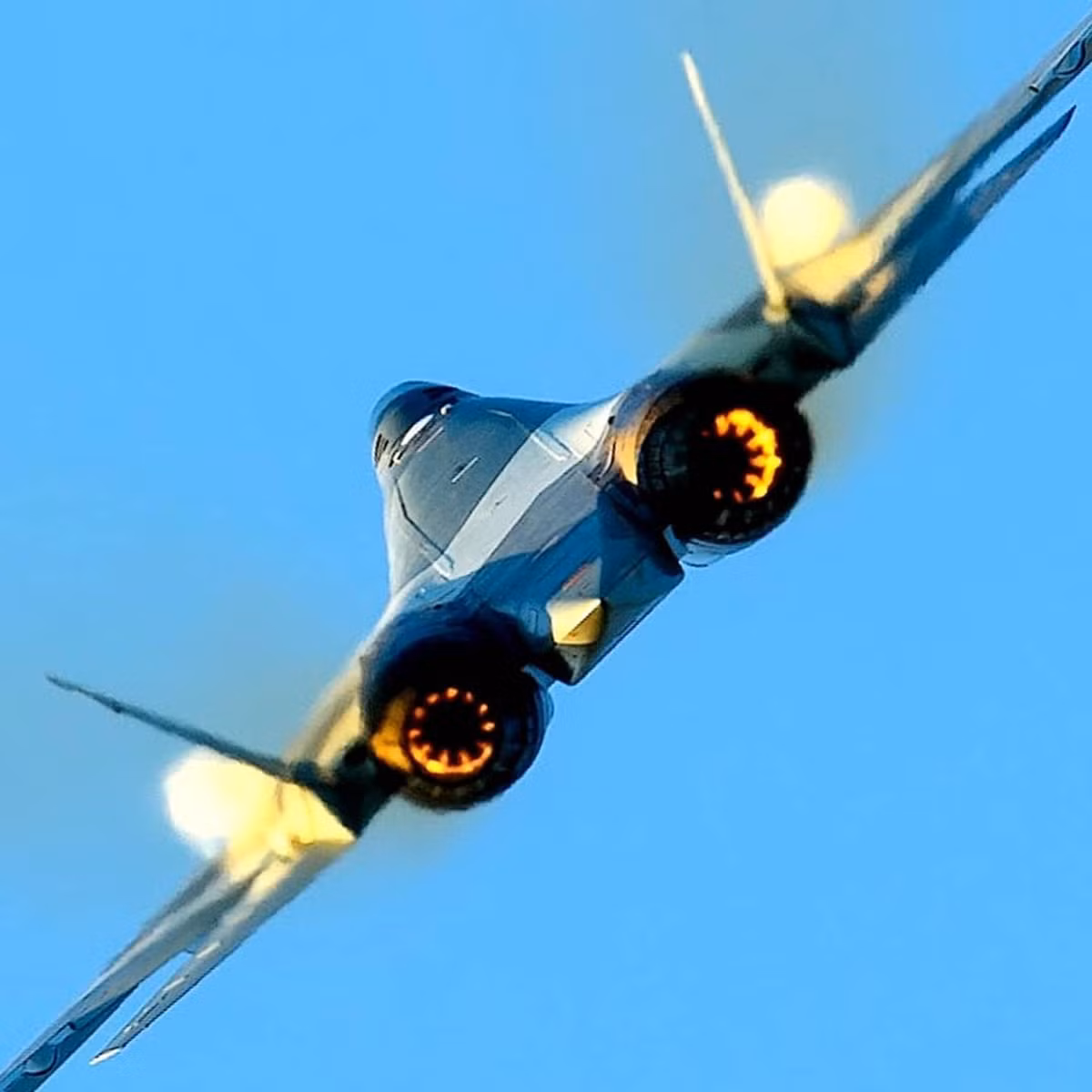 Theo thống kê của trang Forbes, trong năm 2019 Nga chỉ sản xuất được hai chiếc tiêm kích Su-57. Tới năm 2020, Nga cũng vẫn chỉ sản xuất tiếp được hai chiếc nữa.
