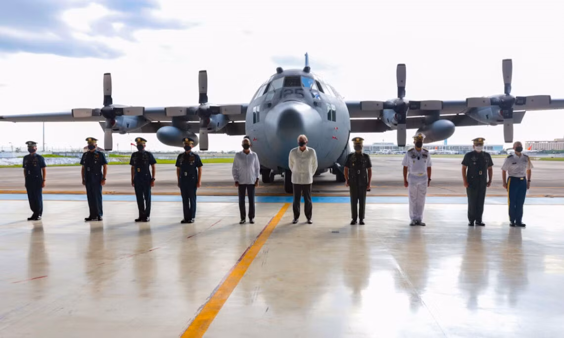 Không loại trừ khả năng, chiếc C-130 vừa gặp tai nạn hôm 4/7 vừa rồi, là một trong số những chiếc vận tải cơ đã được Không quân Philippines sửa chữa hồi năm ngoái.
