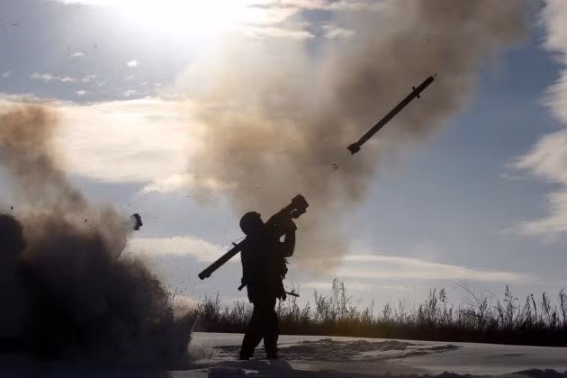 Tuy nhiên sau cuộc tấn công đầu tiên của Taliban, lực lượng kháng chiến đã triển khai vũ khí phòng không và tại lần đối đầu thứ hai, họ đã khai hỏa vào chiếc trực thăng và tuyên bố hạ gục được nó.