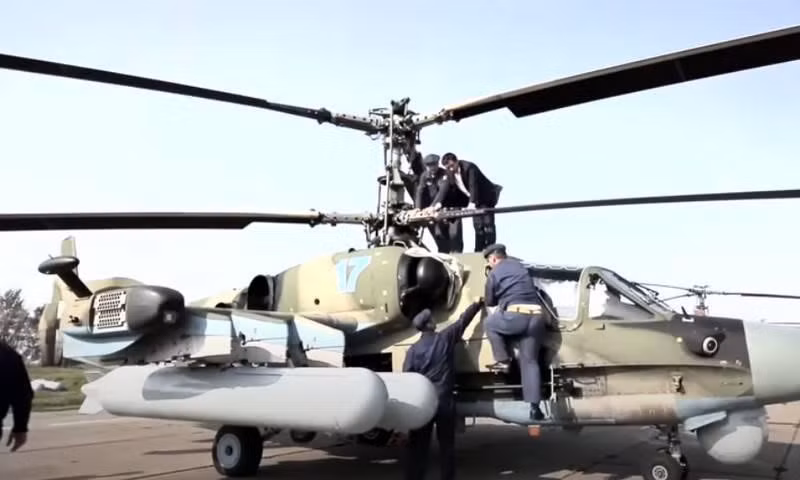 Quân đội Nga sẽ trang bị tên lửa chống tăng siêu thanh Hermes cho dòng trực thăng tấn công Ka-52 Alligator (cá sấu) trong thời gian tới.