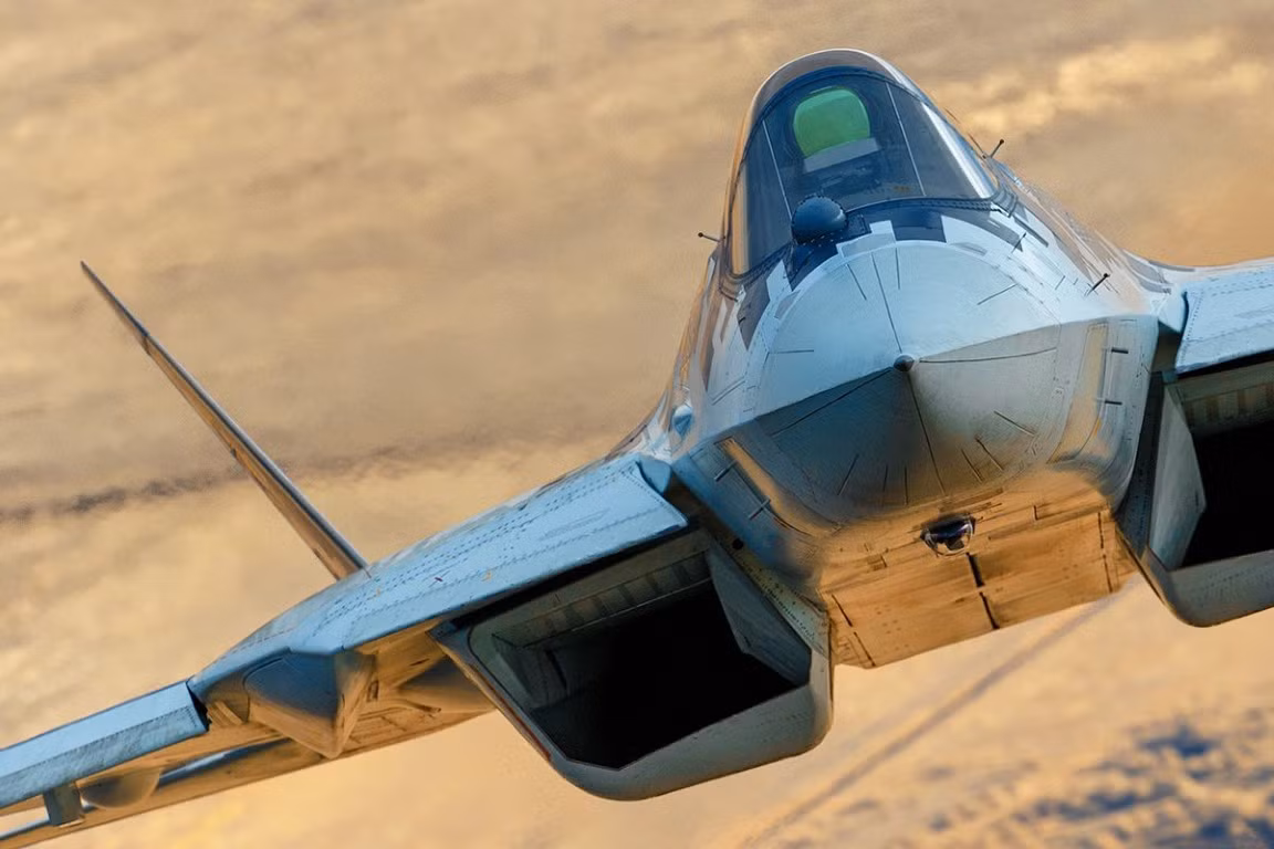 Tới thời điểm hiện tại, có thể khẳng định Su-57 là loại tiêm kích thế hệ năm có tốc độ sản xuất chậm nhất. Các loại chiến đấu cơ cùng hạng khác như J-20 hay F-35, đều đang có tốc độ sản xuất nhanh hơn rất nhiều.