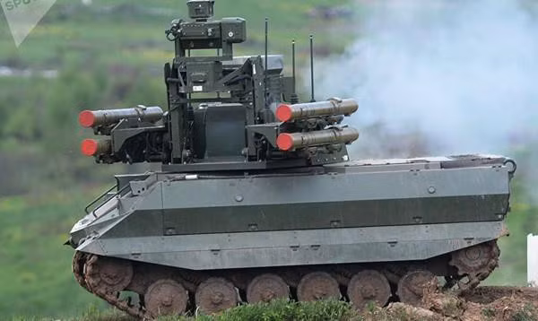 Hiện vấn đề được đặt ra mà Nga phải giải quyết là cải thiện hệ thống điện tử trong đó có việc nâng cấp hệ thống điều khiển từ xa, khả năng tự hành cùng các cảm biến để nhận biết thực địa chiến trường.