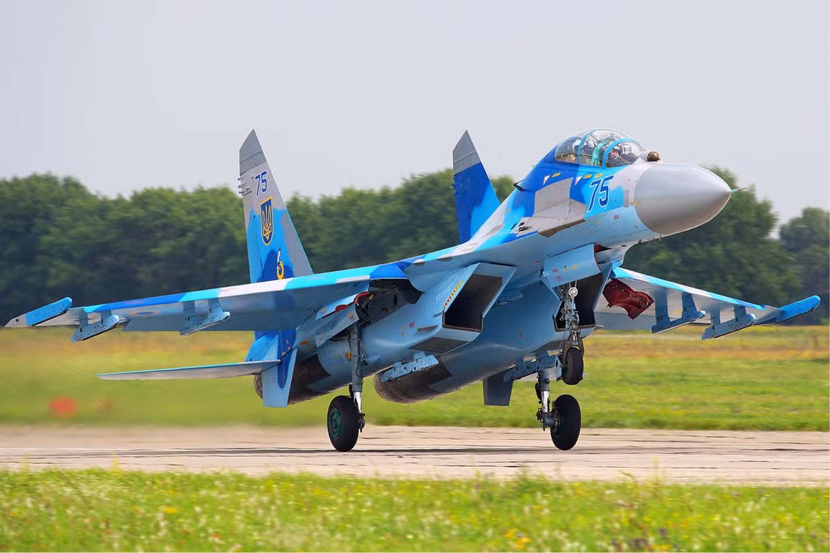 Ở thời điểm hiện tại, lực lượng vũ trang Ukraine cũng đang gấp rút tiến hành nhiều cuộc tiến công vào vị trí của quân ly khai miền Đông, bất chấp cảnh báo từ chính quyền Moscow.