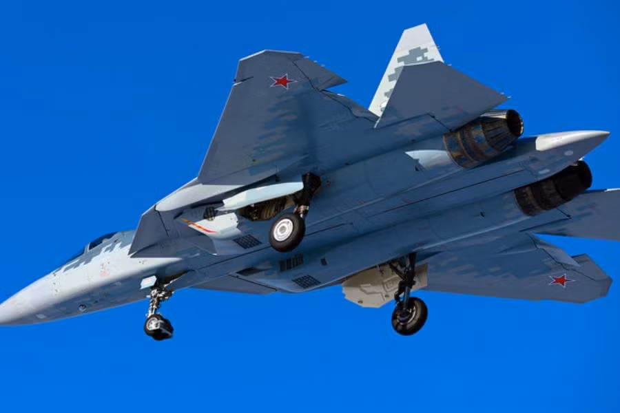 Su-57 là máy bay chiến đấu đa chức năng thế hệ thứ 5 đầy hứa hẹn của Nga.