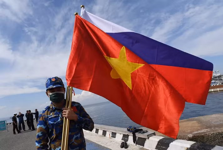 Đây là cơ hội rất quý giá để kíp chiến đấu hải quân Việt Nam, có cơ hội cọ sát, học hỏi từ Hải quân Nga - một trong những cường quốc quân sự trên thế giới. Nguồn: Sputnik.