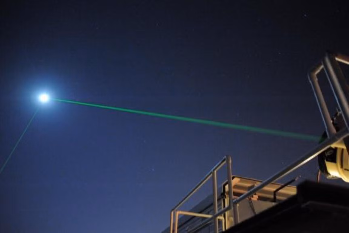 Tuy nhiên giới quan sát nhận định, rõ ràng tổ hợp vũ khí laser của Nga đã được sử dụng và có lẽ vẫn tiếp tục được kiểm tra vào thời điểm hiện tại để chống lại các cuộc tấn công của những phần tử thánh chiến.
