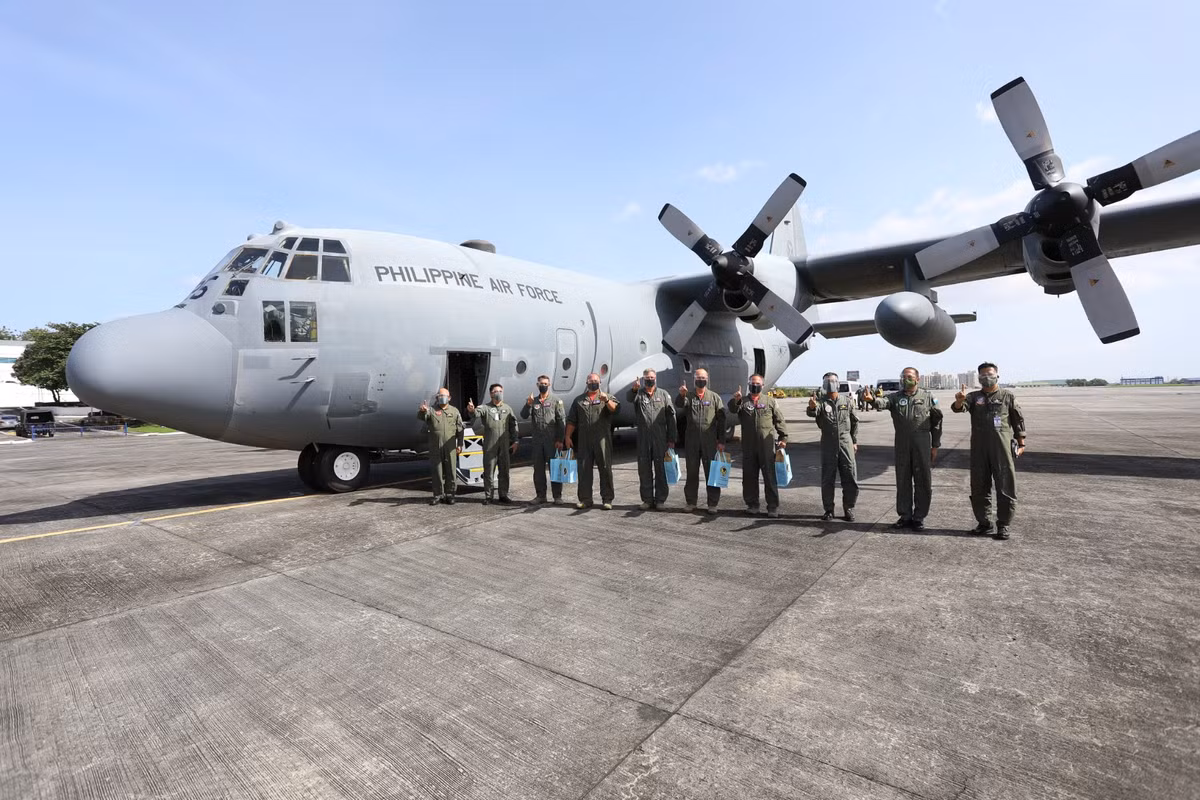 Trước đó vào năm 1993, một vụ tai nạn C-130 trong lực lượng Không quân Philippines cũng đã cướp đi sinh mạng của 30 người.