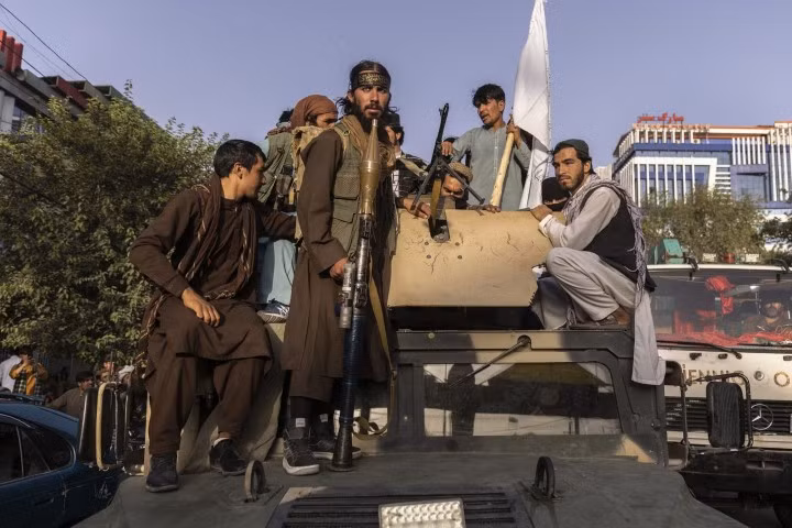 Mới đây, truyền thông Nga cho biết các lực lượng của nước này đóng tại biên giới Tajikistan và Afghanistan, đã gấp rút được trang bị một số lượng lớn tên lửa Kornet, để tăng cường khả năng phòng thủ khu vực.