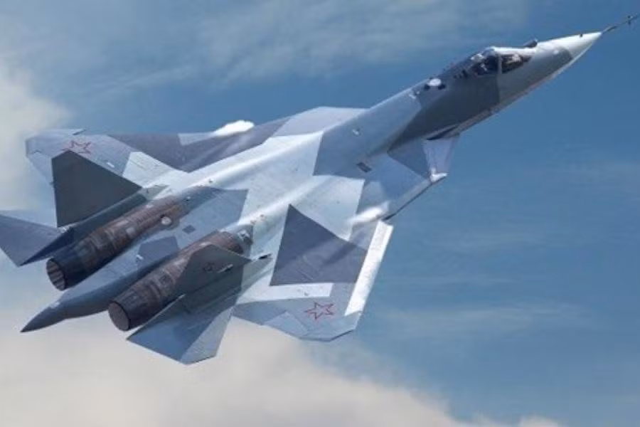 Theo hợp đồng ký kết vào năm 2019, quân đội Nga sẽ nhận tổng cộng 76 máy bay Su-57 vào cuối năm 2028. Bắt đầu từ năm 2022, các tiêm kích Su-57 sẽ được trang bị động cơ giai đoạn hai.