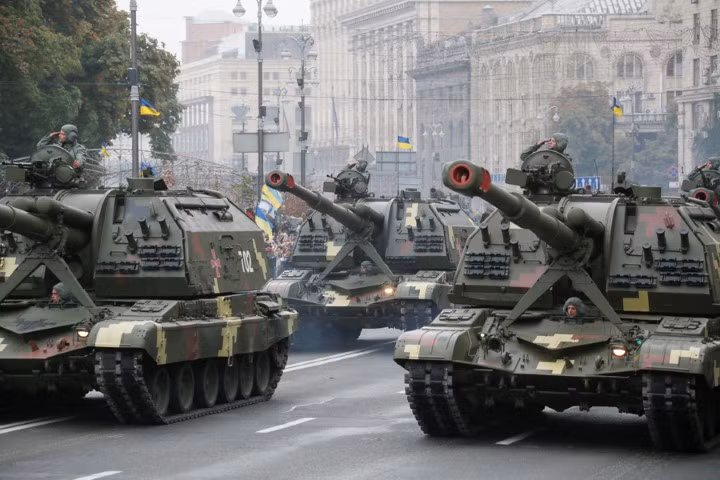 Và thậm chí, những loại vũ khí xuất khẩu chủ lực của Ukraine ở thời điểm hiện tại, cũng đều là các vũ khí đựa Kiev chế tạo dựa trên nguyên mẫu từ thời Liên xô. Nguồn ảnh: Sina.