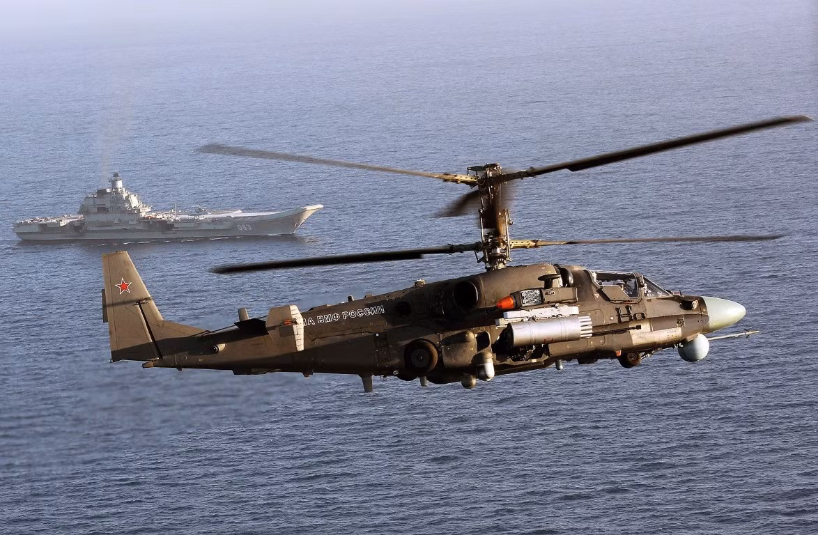 Khác với các phiên bản cũ trước đây, trực thăng Ka-52K Katran có thiết kế gần như mới hoàn toàn, với rất nhiều đường nét khác biệt so với phiên bản gốc. Các chuyên gia đánh giá, kiểu dáng khí động học của Ka-52K đã có nhiều cải tiến cực kỳ đáng giá, so với phiên bản cũ.