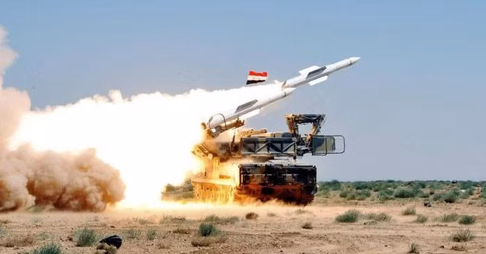 Theo báo chí Nga, rất có thể trong tương lai gần sẽ có quyết định chuyển giao cho Syria một số mẫu vũ khí nội địa, ví dụ như hệ thống phòng không Buk-M1, Tor-M1 và S-300.