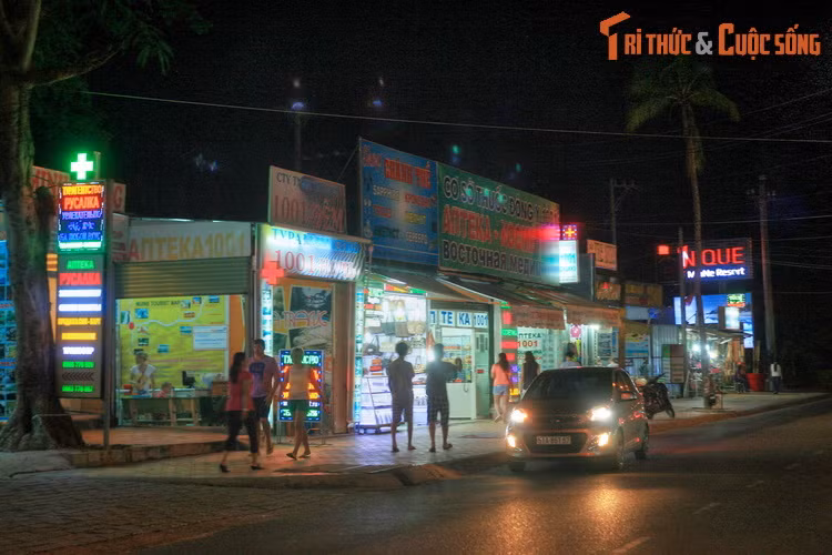 Trong các năm gần đây, Mũi Né liên tục được các trang du lịch, truyền thông quốc tế xếp thứ hạng cao. Gần đây nhất, địa danh này đã lọt vào danh sách 10 bãi biển ấn tượng của Châu Á Thái Bình Dương theo đánh giá từ nền tảng du lịch Skyscanner.