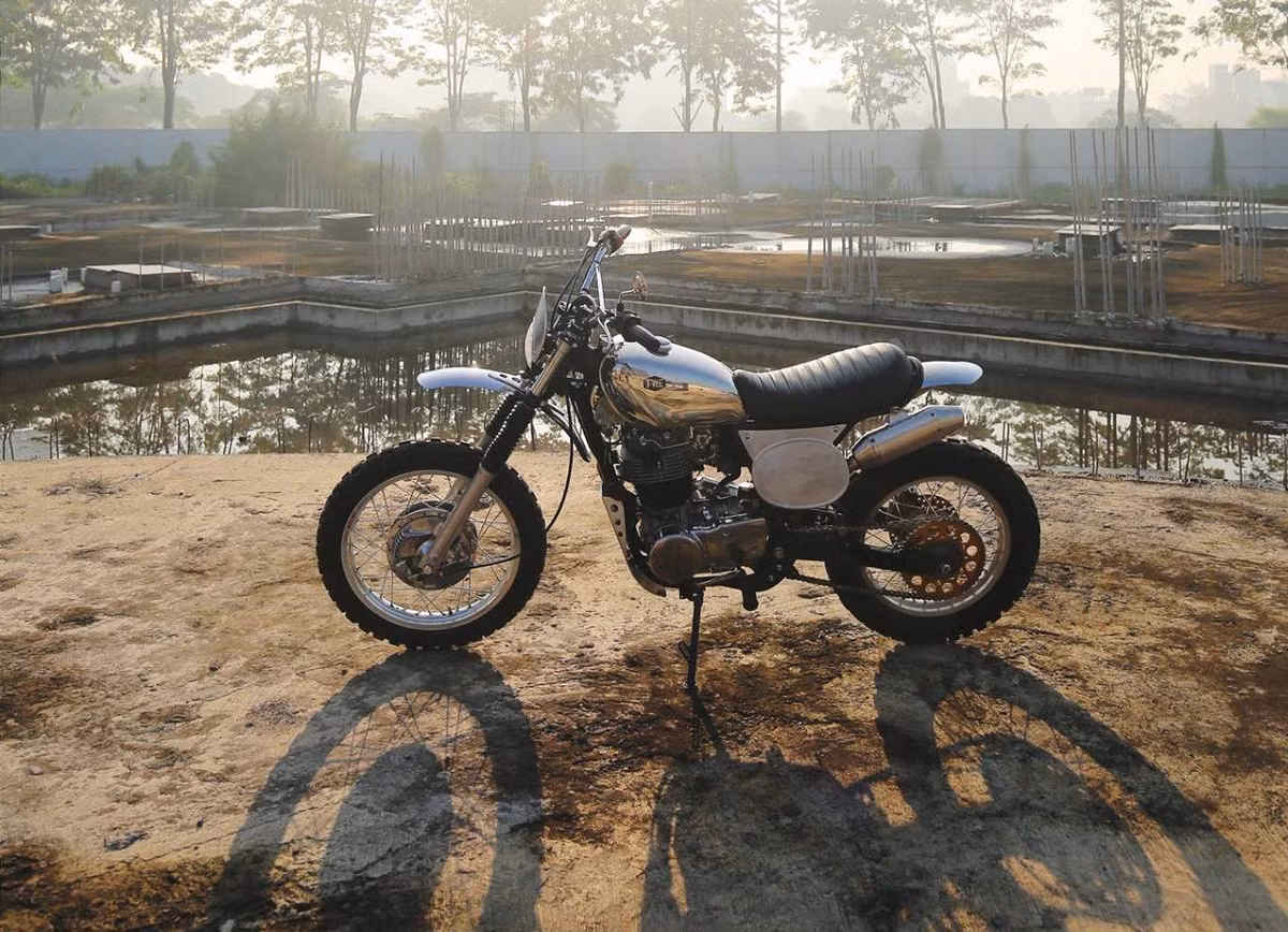 Gắn bó cùng chiếc xe kể từ khi nó còn là một chiếc SR400 nguyên bản cho tới khi bản độ VMX hoàn chỉnh được tạo ra, chủ nhân của chiếc xe chia sẻ rằng anh cảm thấy rất vui và mãn nguyện khi từng phần của chiếc xe mình yêu quý được hoàn thành.