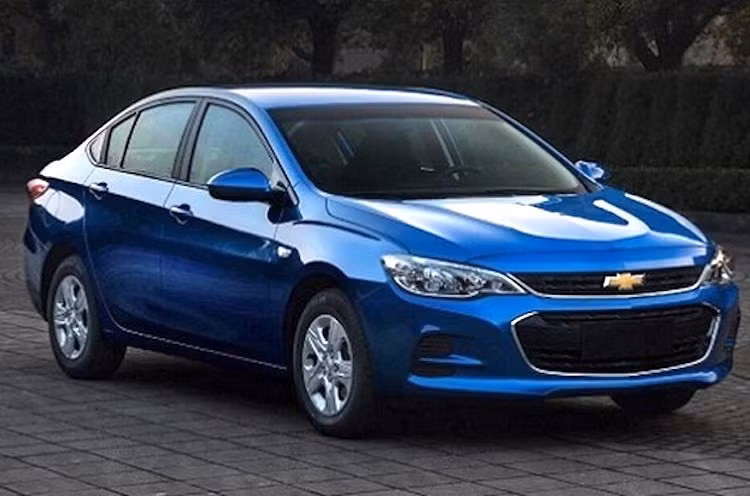 Cái tên sedan Chevrolet Cavalier khá quen thuộc khi trước đây đã từng được Chevrolet dùng cho một dòng xe cỡ trung khác ở Mỹ từ năm 1982 tới 2015. Tuy nhiên, gần đây Chevrolet đã tái sử dụng tên gọi này cho một mẫu sedan hạng C mới.