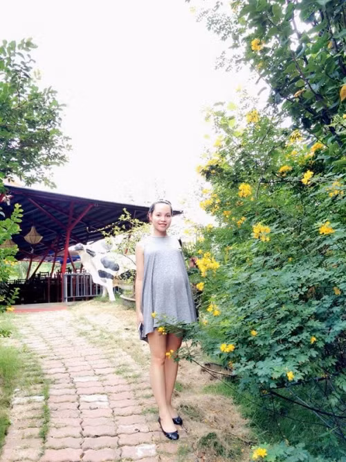 Thời kỳ mang bầu, Linh tăng đến 14kg. Thời kỳ mang bầu, Linh tăng đến 14kg.