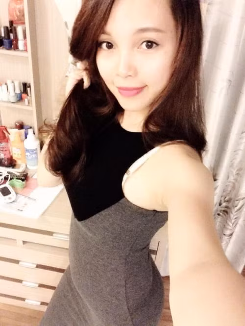 Chỉ 6 tuần sau sinh, người mẹ xinh như hotgirl này đã lấy lại được vóc dáng như thời kì chưa bầu bí. Chỉ 6 tuần sau sinh, người mẹ xinh như hotgirl này đã lấy lại được vóc dáng như thời kì chưa bầu bí.