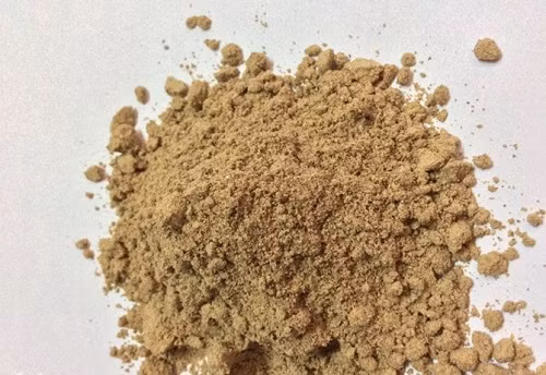 Nó được sử dụng để điều trị nhiều chứng bệnh như liệt dương, di tinh, và tiểu đêm. Tổ bọ ngựa được thu hoạch và chế biến thành bột, sau đó được sử dụng trong các bài thuốc cổ truyền. (Ảnh: Tạp chí Sức Khỏe Cộng Đồng)