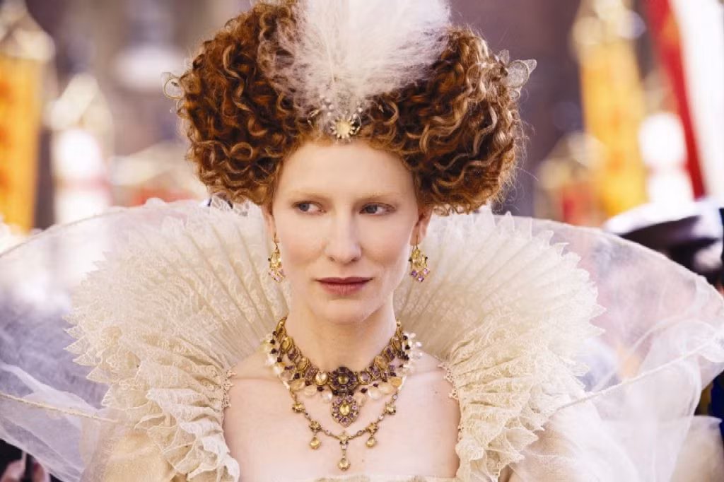 Dưới thời Nữ hoàng Elizabeth, phụ nữ Anh theo đuổi trào lưu trang điểm để có làn da nhẵn mịn và nhợt nhạt. Vào thời điểm ấy, làn da như vậy được quan niệm là thể hiện sự giàu có.
