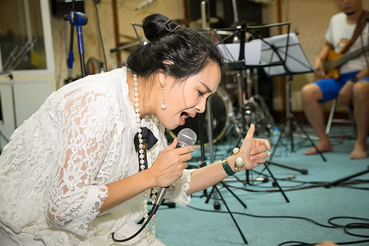 Siu Black miet mai tap luyen cho dem nhac Nguyen Cuong-Hinh-9
