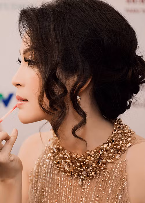 Với vai trò MC, Thanh Mai được khán giả biết đến qua các chương trình “Sức sống mới”, “Vui sống mỗi ngày”, “Gia đình Style”, “Gia đình Online”...