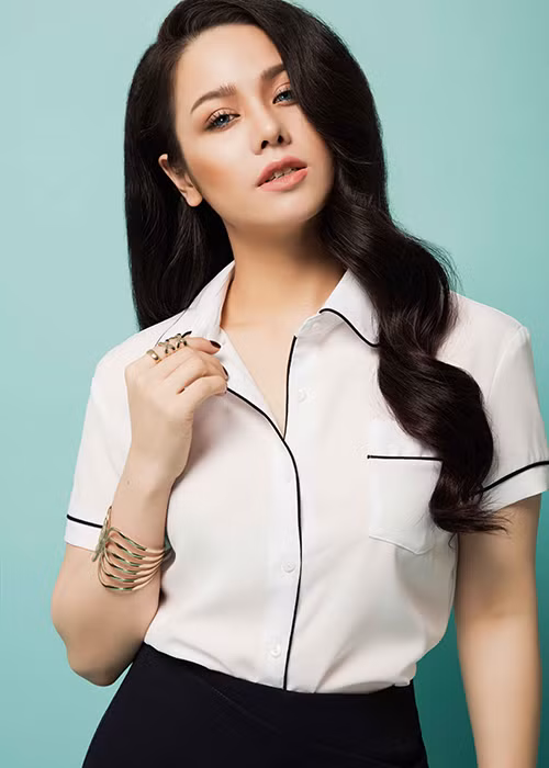 Chị dâu của Nhật Kim Anh đã hỗ trợ nữ diễn viên chăm sóc cậu con trai từ khi mới lọt lòng đến giờ. 
